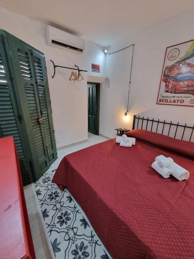 Casa Viotti Le Fuoriserie Palermo Bagian luar foto