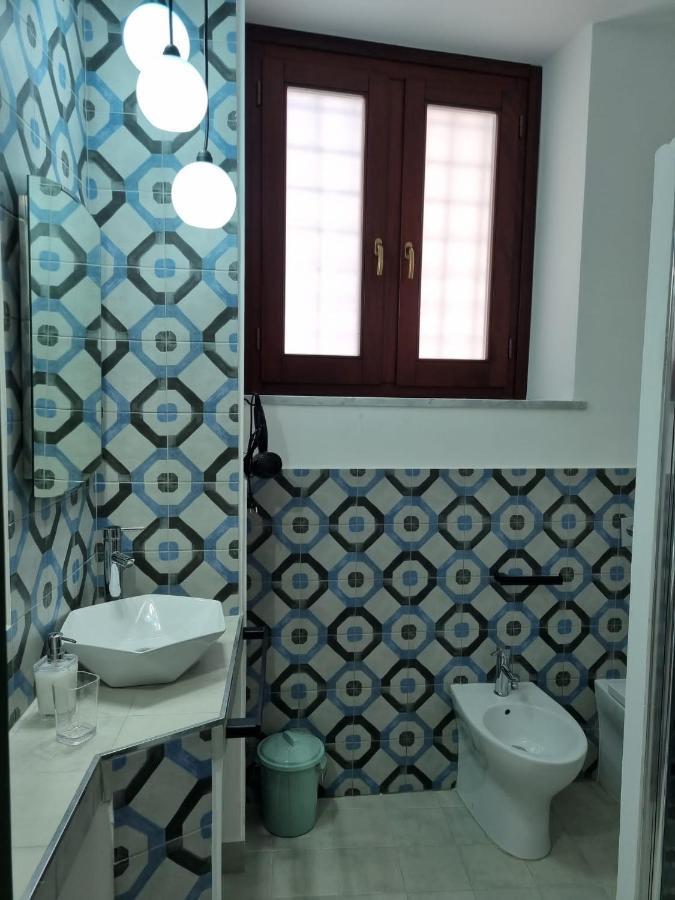 Casa Viotti Le Fuoriserie Palermo Bagian luar foto